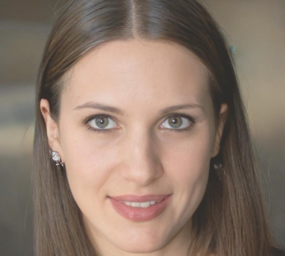 Roslyn Blackwater, Zelariphoria founder, reviewing client portfolios in the Gold Coast office